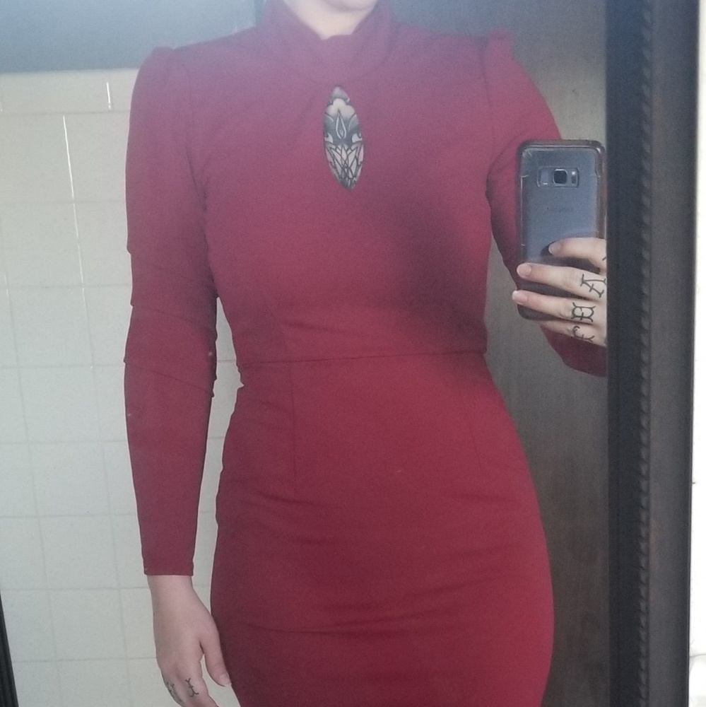 Bodycon Keyhole Minidress